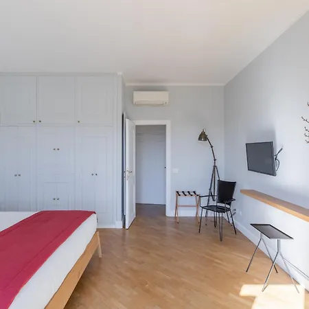 Iflat Bright And Modern Flat Near The Pantheon Apartment